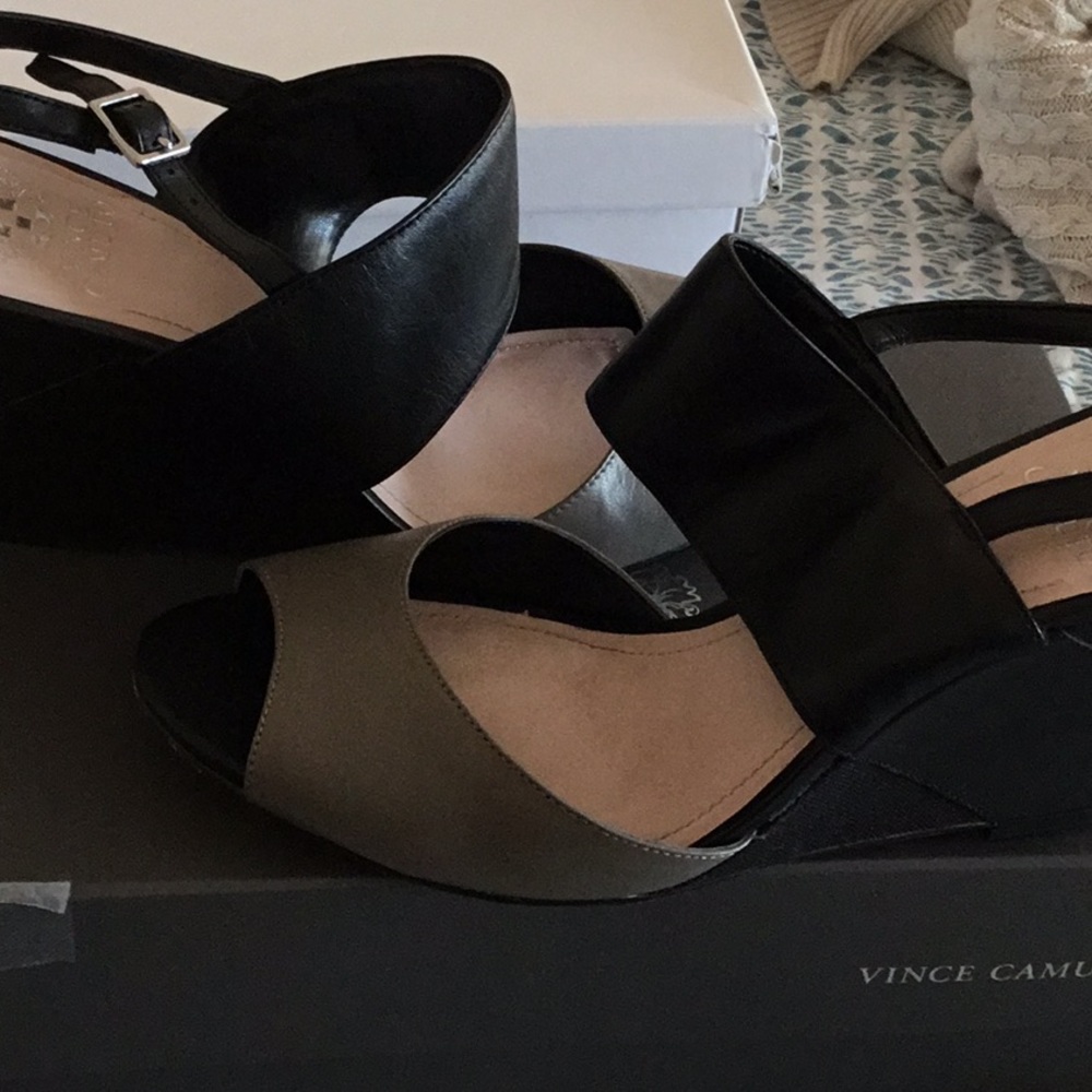 Shoes - Picture 5 of 5